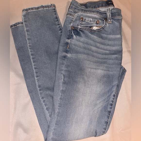 🎉SOLD🎉 - Picture 3 of 5